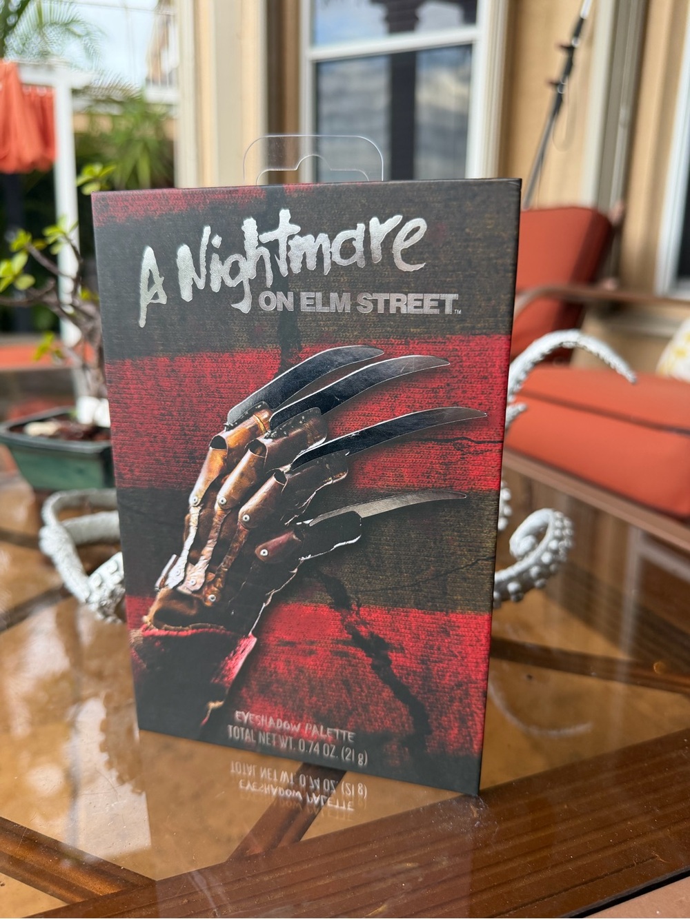A Nightmare On Elm Street Eyeshadow Palette - Black & Red 12 Shades
